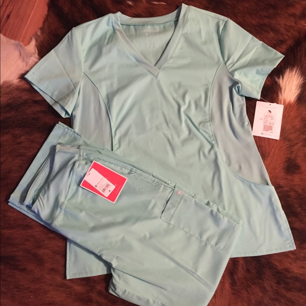 Mint Colored Scrub Set Medium